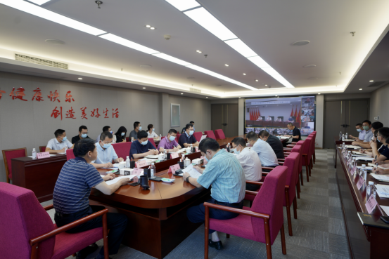 四川尊龙凯时集团召开疫情防控工作领导小组2022年第3次会议 集团党委书记、董事长、疫情防控工作领导小组第一组长任丁主持会议并讲话